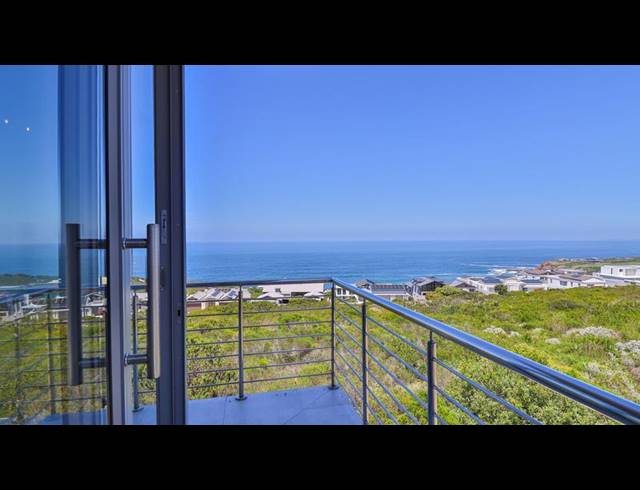 3 BEDROOM HOUSE FOR SALE IN PINNACLE POINT GOLF ESTATE